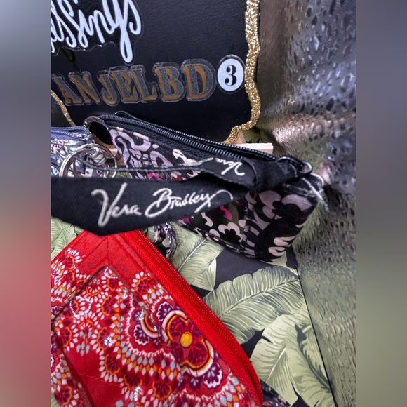 VERÁ BRADLEY WRISTLET/POUCH BUNDLE OF 3! - Picture 3 of 6